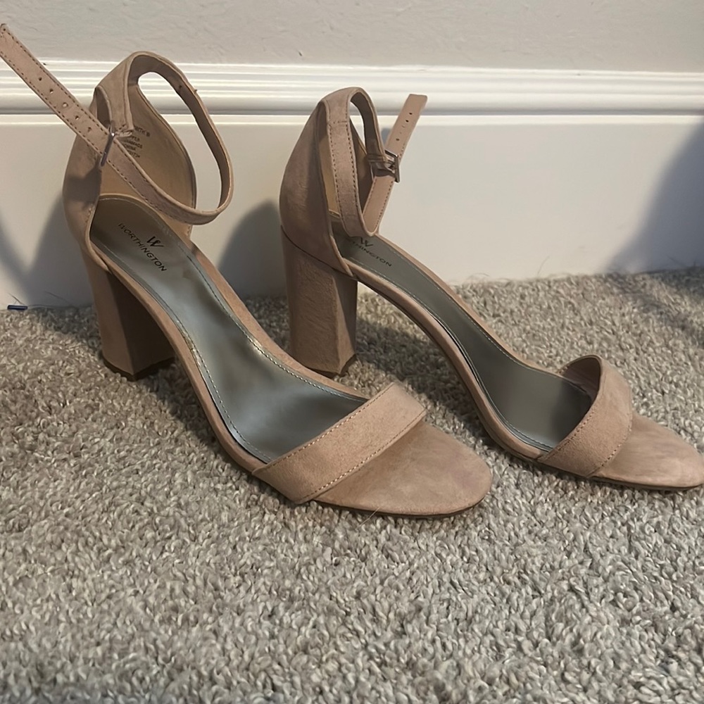 Worthington nude 2 1/2 inch heels, size 11W